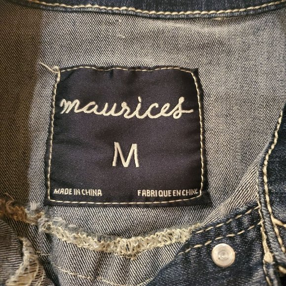 MAURICE'S WOMANS JEAN VEST MEDIUM POCKETS BUTTON CLOSURE BLUE - Picture 3 of 7